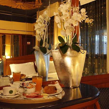 Hotel City Леньяно Екстер'єр фото