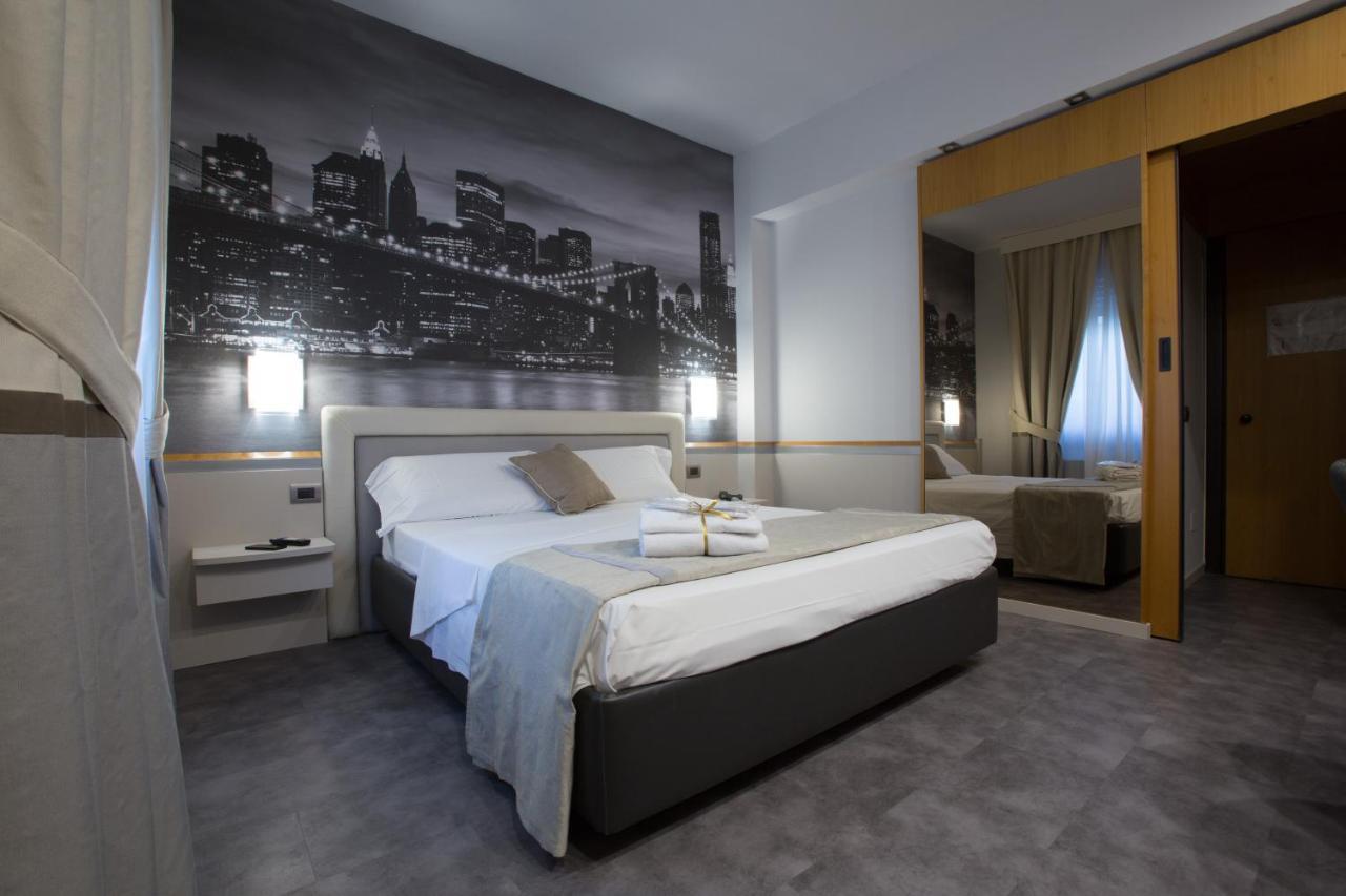 Hotel City Леньяно Екстер'єр фото